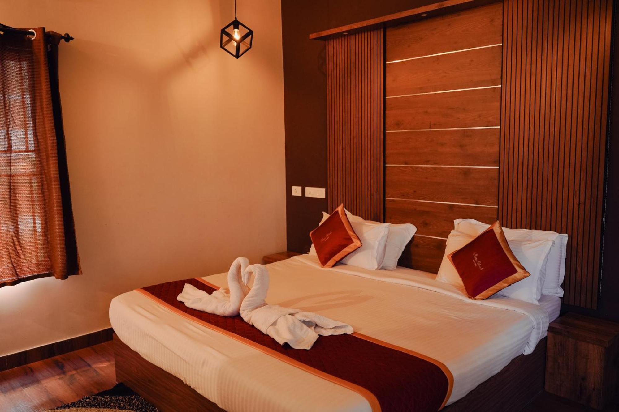 Haze Woods Resort Vaduvanchal Exterior foto