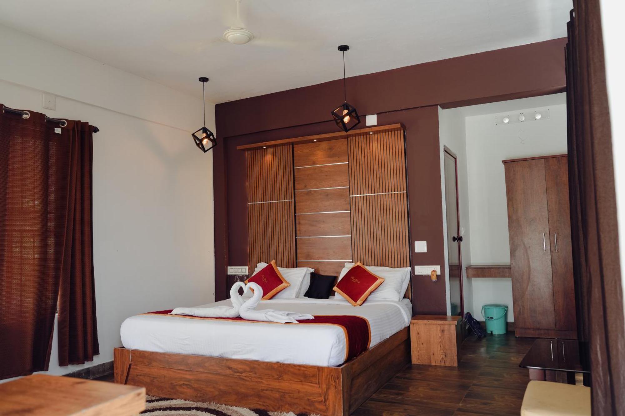 Haze Woods Resort Vaduvanchal Exterior foto